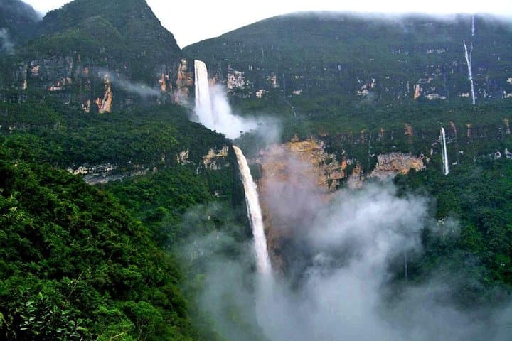 Hike to Gocta Waterfall: Full-Day Trek from Chachapoyas