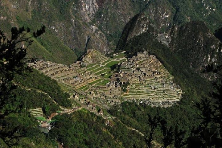 Inca Trail Express Premium: 2-Day Wiñaywayna & Machu Picchu Adventure photo 2