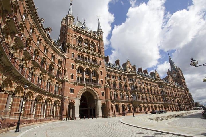 Downton Abbey London Locations Private Black Cab Tour photo 6