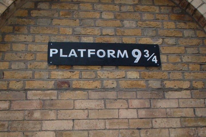 Half-Day Harry Potter Black Taxi Tour of London — Private Guided Film-Locations Ride photo 4