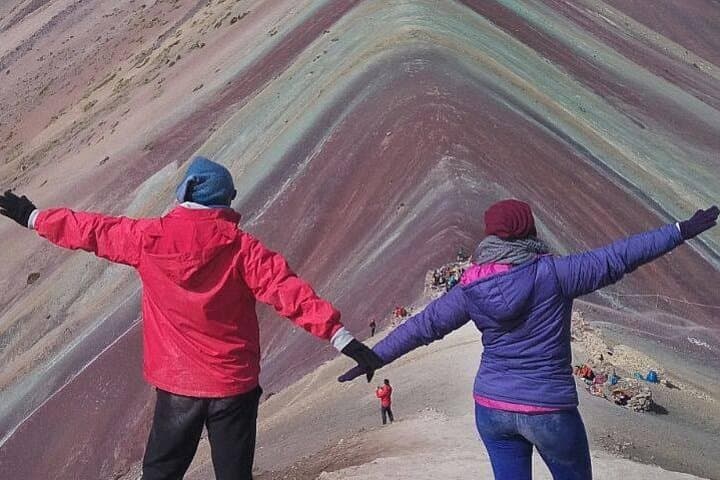 Full-Day Rainbow Mountain (Vinicunca) Hike from Cusco: A High-Altitude Day Trip