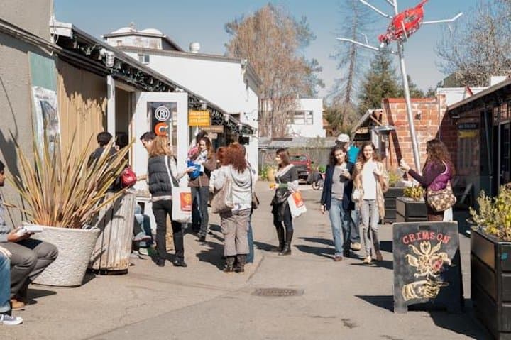 Taste Temescal: Oakland Walking Food Tour from Farmers Market to Alley Eats photo 2