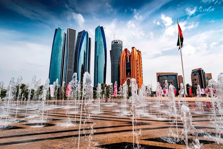 Private Abu Dhabi Day Tour from Ras Al Khaimah — Sheikh Zayed, Corniche & Yas Island photo 3