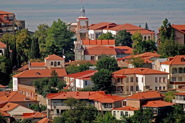 Georgian City Life: 8-Day Cultural & Scenic Tour photo 4