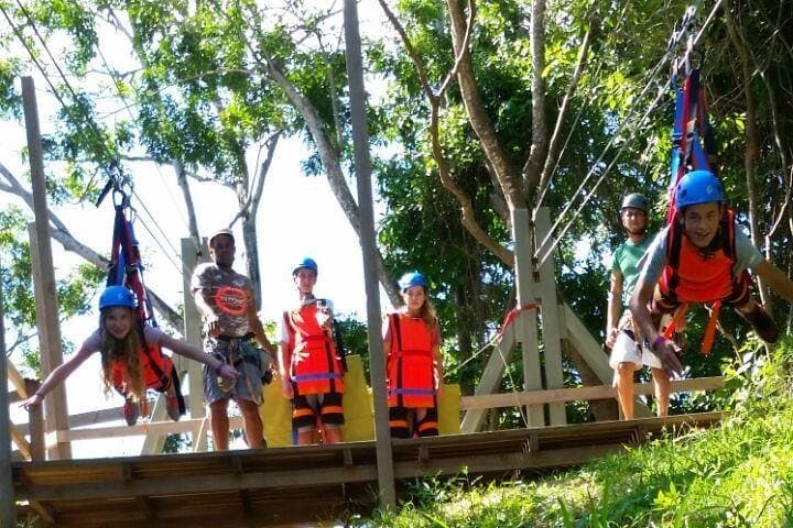 Zuperman Zip 'n Dip: Roatán Zipline and West Bay Beach Adventure photo 2