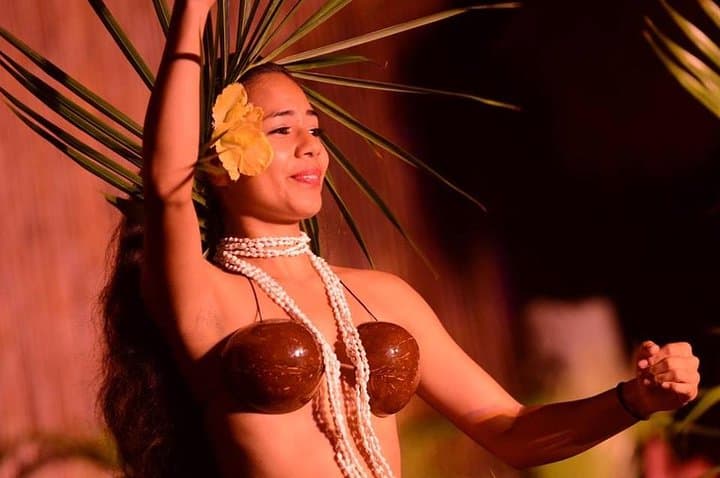 Myths of Maui: Oceanfront Luau Dinner, Sunset & Polynesian Show in Lahaina photo 2