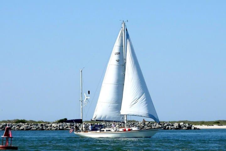 Sunset Sail Tour at Wrightsville Beach: A Scenic 2-Hour Sailing Adventure photo 2