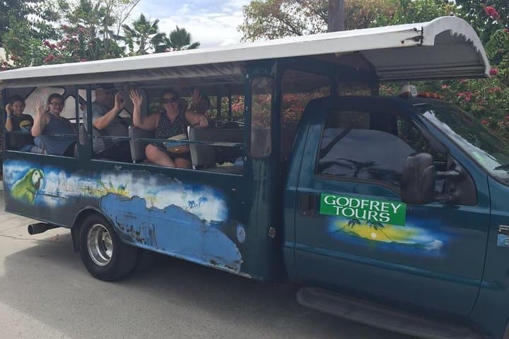 Private St Thomas Customized Tour — Crown Mountain, Beaches & Charlotte Amalie Shopping