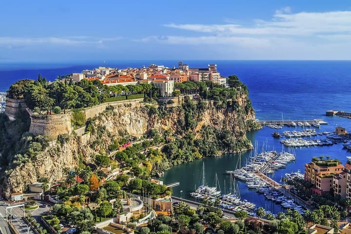 Monaco & Èze Day Trip from Villefranche: Monte-Carlo, Perfume Workshops & Palace Ceremony