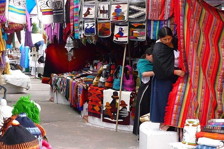 Full-Day Tour to Otavalo, Cotacachi & Cuicocha: Market, Crater Lake and Peguche