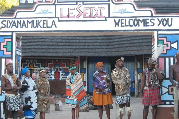 Cradle of Humankind & Lesedi Cultural Village Day Tour from Johannesburg