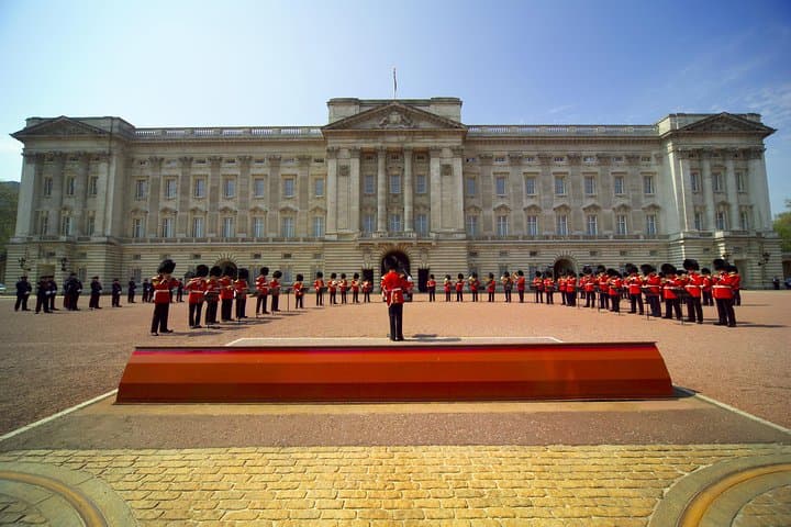London Full-Day Sightseeing Tour: London Eye, Tower of London & Changing of the Guard photo 5