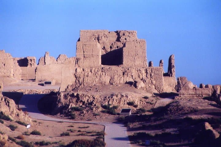 Silk Road: 5-Night Urumqi to Dunhuang Cultural & Desert Adventure photo 1