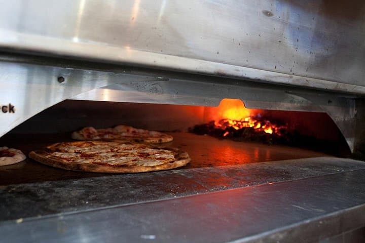 Brooklyn Pizza Walk: Guided Tasting Tour of Carroll Gardens, Cobble Hill & Red Hook photo 3