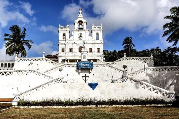 Goa-walking-tour-panjim-history-culture-fontainhas photo 2