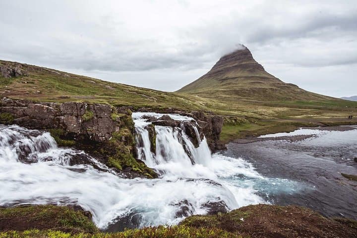 5-Day West & South Iceland: Glacier Ice Cave, Golden Circle and South Coast Adventure photo 2