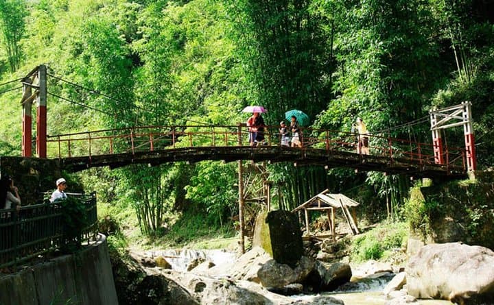Private 2-Day Sapa Trekking & Coc Ly Market Tour from Hanoi photo 2