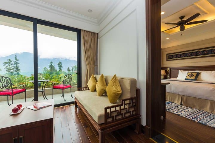 Lan Ha Bay Luxury: 4-Day Silk Path Hotel + Era Cruise from Hanoi photo 2