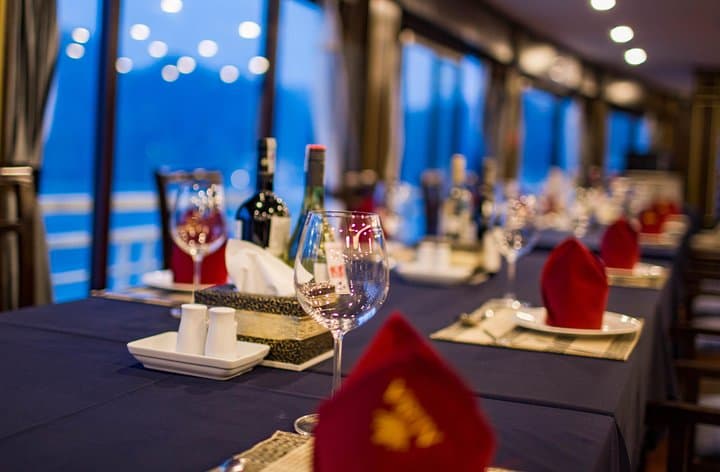 Kayaking and 5-Star Alisa Cruise: 2-Day Halong & Lan Ha Bay Adventure photo 1