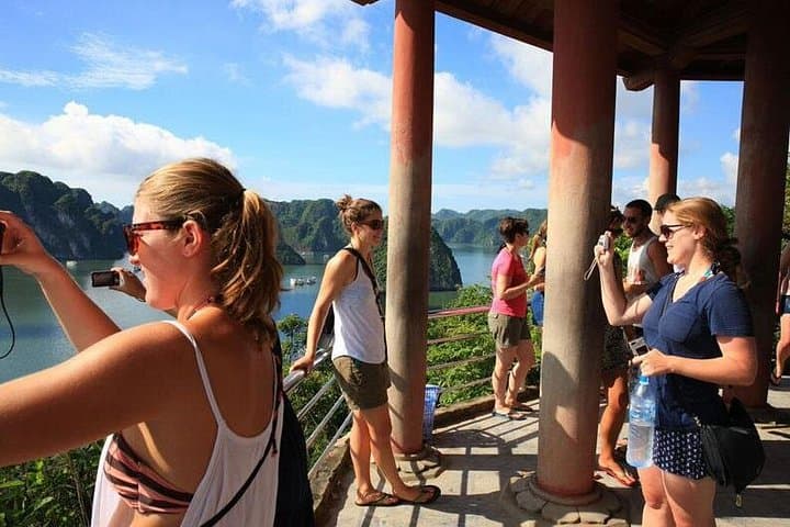 Apricot Halong Cruise: 2-Day Overnight Through Titov, Sung Sot & Luon Cave photo 1