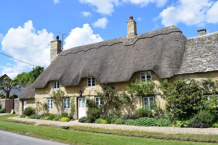 Undiscovered Cotswolds: Full-Day Small-Group Tour from Oxford