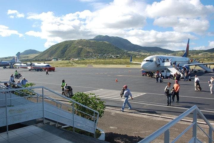 Private Airport Transfer to St. Kitts Marriott and Frigate Bay — Fast, Private Ride from SKB
