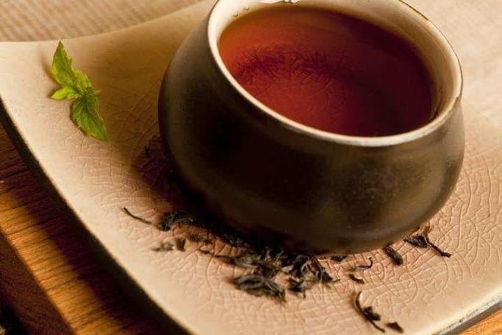 Explore Shanghai and Zhujiajiao: Private Combo Tour with Boat Ride & Tea Tasting photo 2