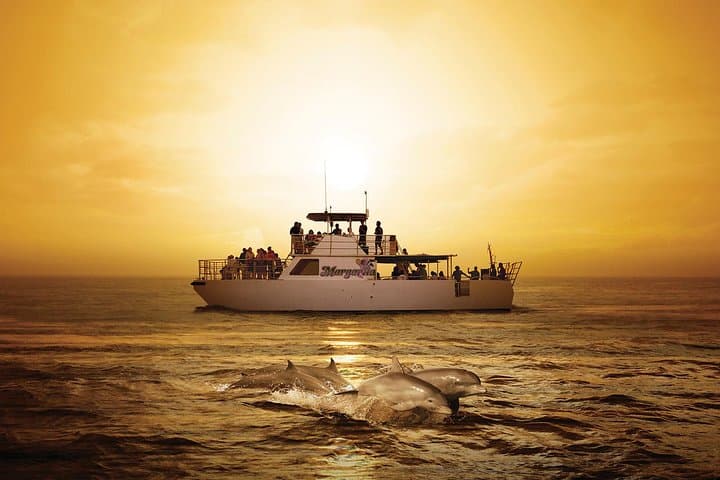 Guam Sunset Dinner Cruise: Dolphin Watching & BBQ Buffet on Apra Harbor
