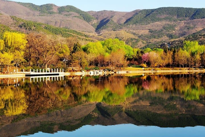 Private Garden Tour: Summer Palace & Beijing Botanical Garden Day Trip