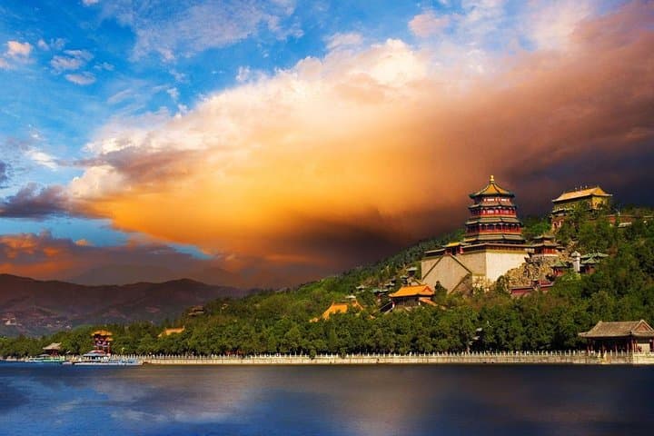 Private Garden Tour: Summer Palace & Beijing Botanical Garden Day Trip photo 2