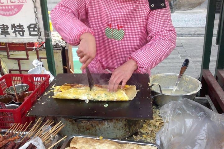 Beijing Night Food Tour in Dongsi Hutong — 3-Hour Private Tasting Experience photo 3