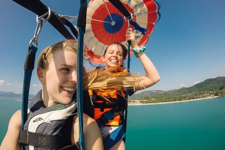 Soar Above Punta Cana: A Thrilling Parasailing Adventure
