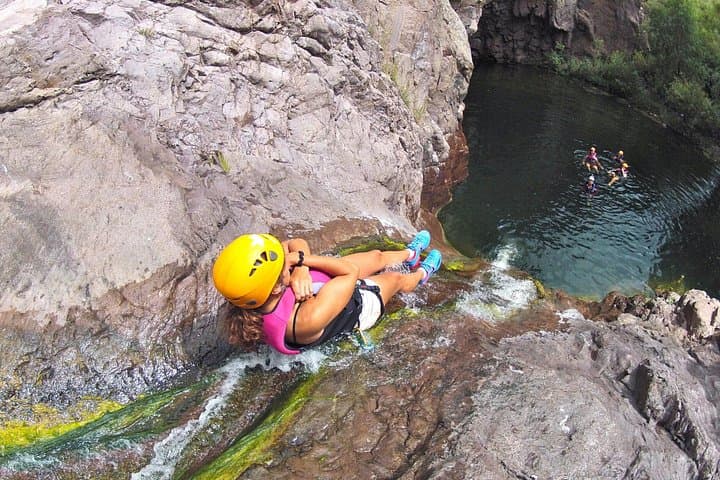 Paso de Vaqueros Canyoning Adventure — Beginner Canyon Descent Near San Miguel de Allende photo 2