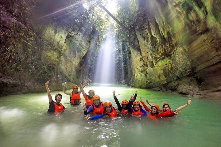 Oslob Whale Shark Swim and Kawasan Falls Canyoneering: One-Day Cebu Adventure photo 1