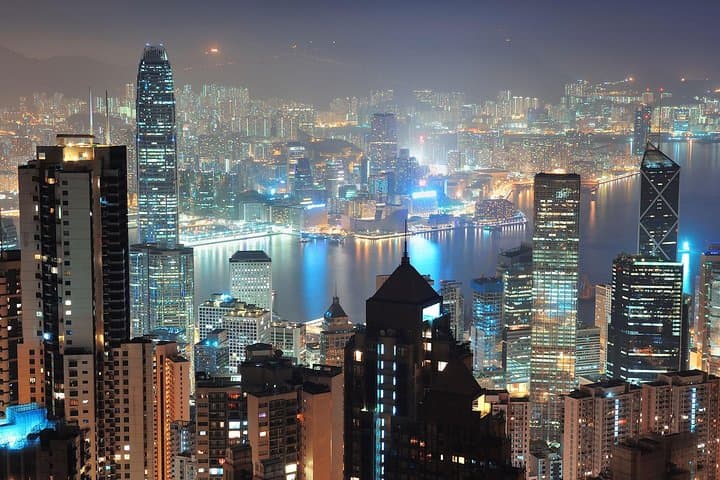 Classic Hong Kong Layover Tour: Peak Tram, Star Ferry & Harbour Dinner Cruise photo 2