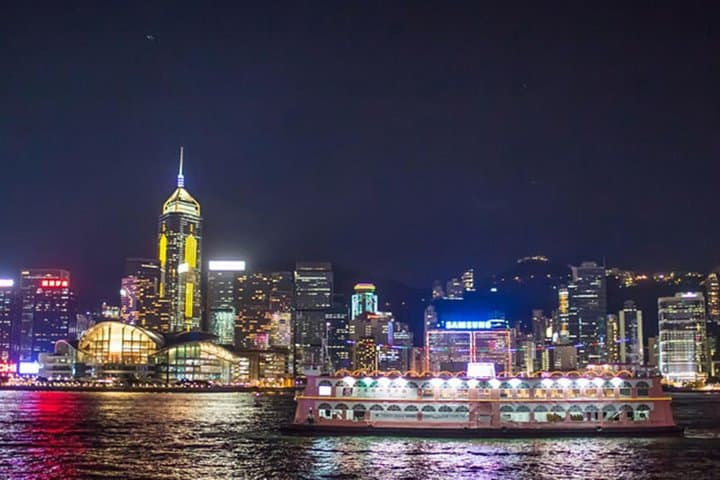 Victoria Harbour Dinner Cruise, Peak Tram & TurboJet Transfers from Macau