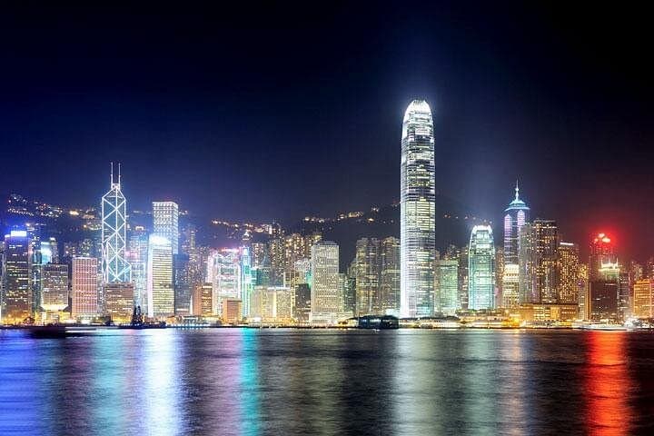 Hong Kong Afternoon Coach Tour & Victoria Harbour Dinner Cruise photo 1