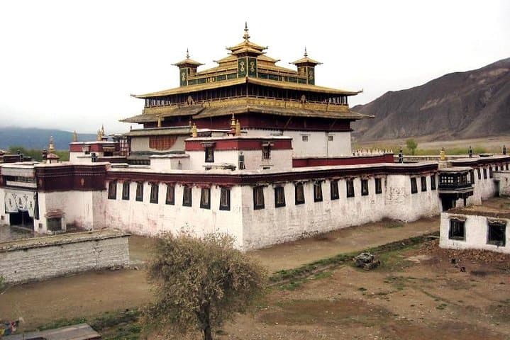 Lhasa and Samye Monastery 4-Night Cultural Discovery Tour photo 2