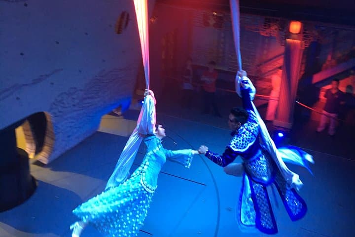 Pearl River Night Cruise with Cantonese Opera in Guangzhou