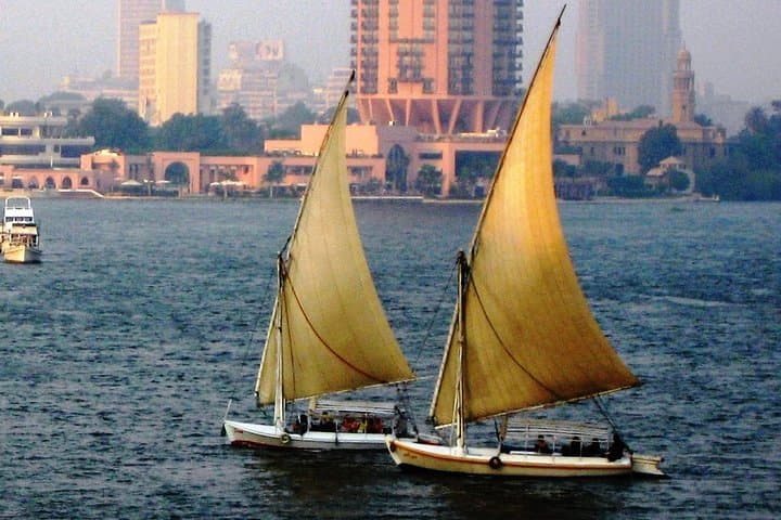 Giza Pyramids & Felucca: One-Day Private Tour from Cairo
