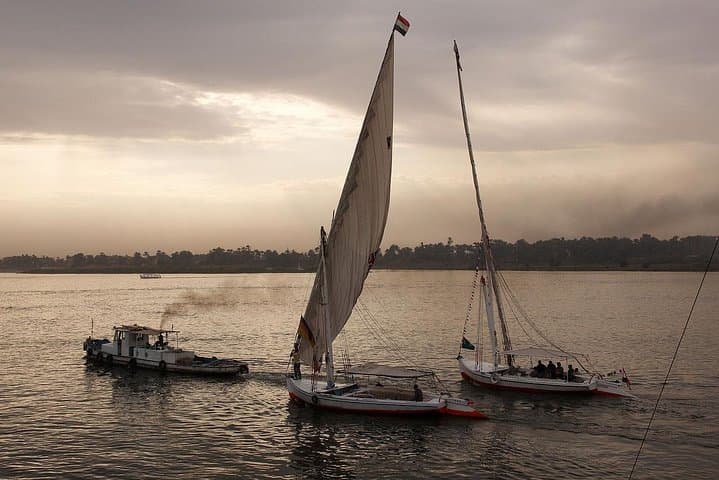 Cairo by Nile: Felucca Sunset, Cairo Tower Panorama & Koshary Tasting