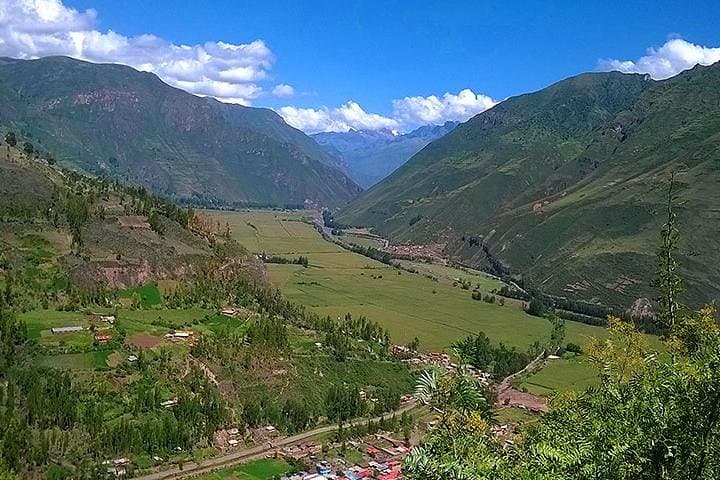 Sacred Valley Day Tour: Pisac, Ollantaytambo & Chincheros Markets from Cusco photo 2