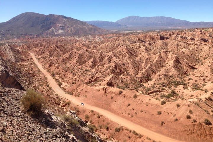 Luxury Colome Wine Tour: High‑Altitude Vineyards & James Turrell in Salta
