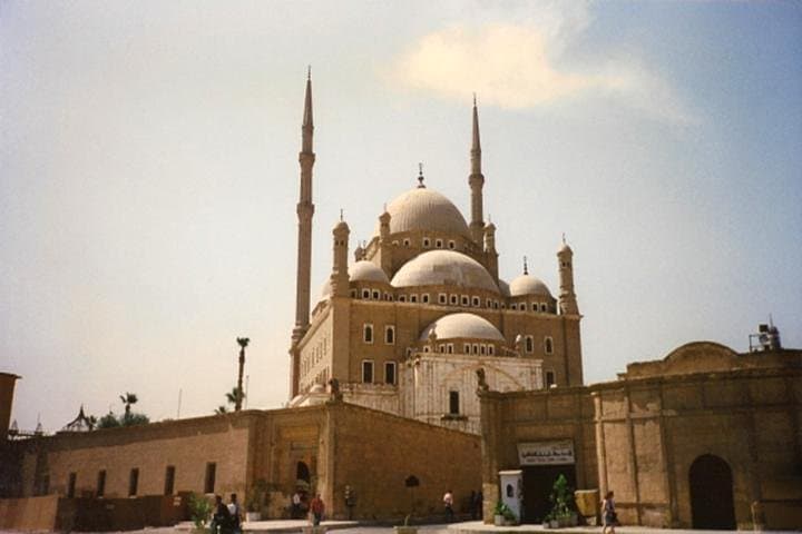 Cairo Citadel, Egyptian Museum & Al-Azhar Park: Private Day Tour with Lunch photo 2