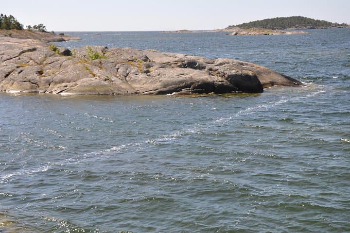 Private Boat Excursion into Tammisaari Archipelago National Park