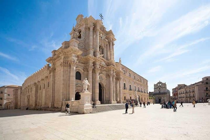 Syracuse, Ortigia & Noto Day Trip from Catania — Full-Day Walking Tour
