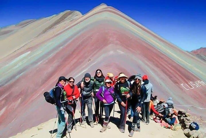 Cusco to Rainbow Mountain: Full-Day Hike to Vinicunca (Rainbow Mountain) photo 2