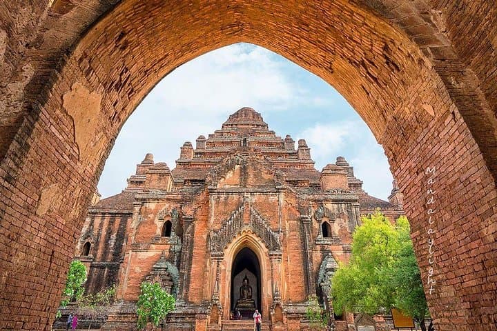 Explore Bagan in a Day: Private Car & Horse Cart Tour of Ancient Temples photo 4