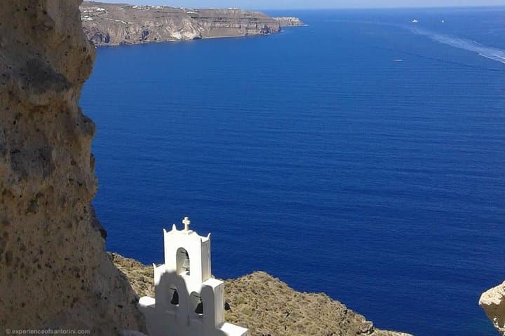 Santorini Panorama: 5-Hour SUV Adventure to Oia, Imerovigli & Wineries photo 2