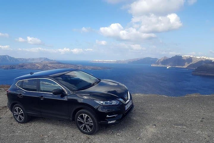 Santorini Panorama: 5-Hour SUV Adventure to Oia, Imerovigli & Wineries